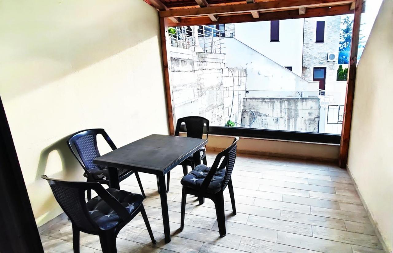 Apartments Beatrice Rafailovici Ngoại thất bức ảnh