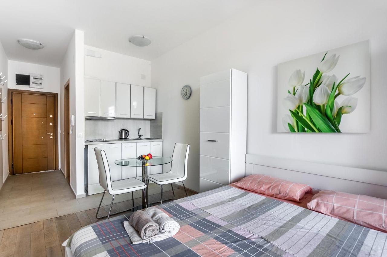 Apartments Beatrice Rafailovici Ngoại thất bức ảnh
