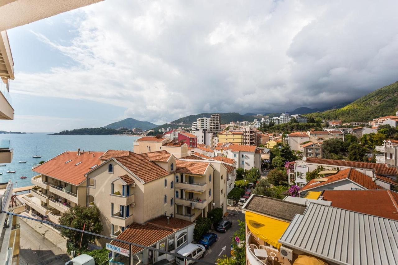 Apartments Beatrice Rafailovici Ngoại thất bức ảnh