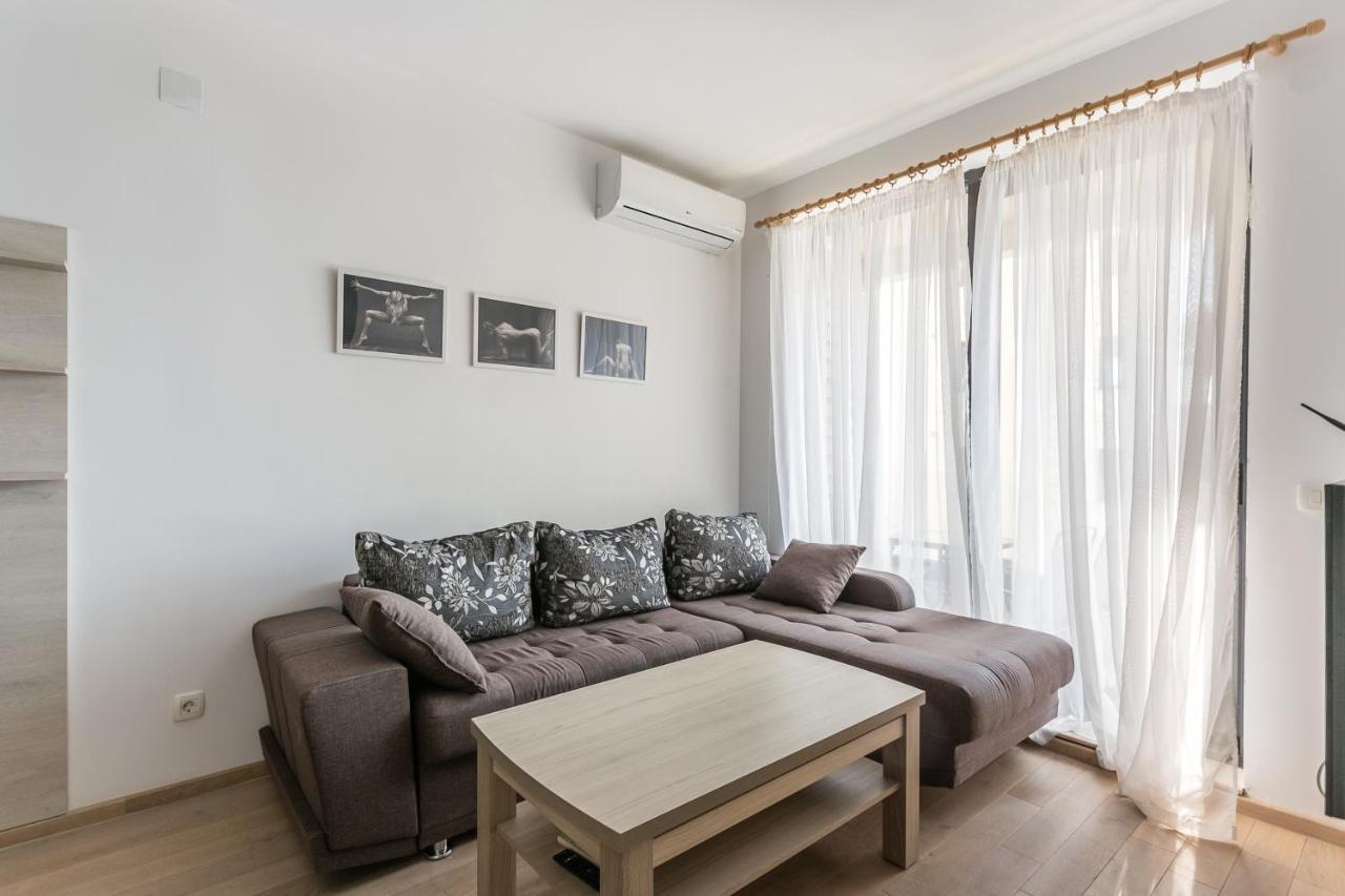 Apartments Beatrice Rafailovici Ngoại thất bức ảnh