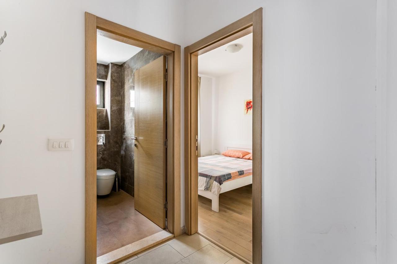 Apartments Beatrice Rafailovici Ngoại thất bức ảnh