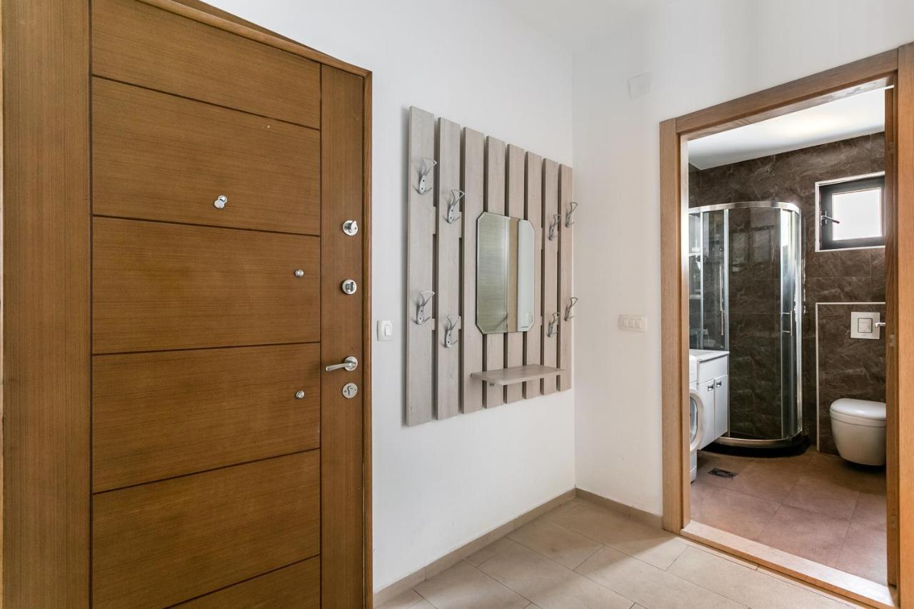 Apartments Beatrice Rafailovici Ngoại thất bức ảnh