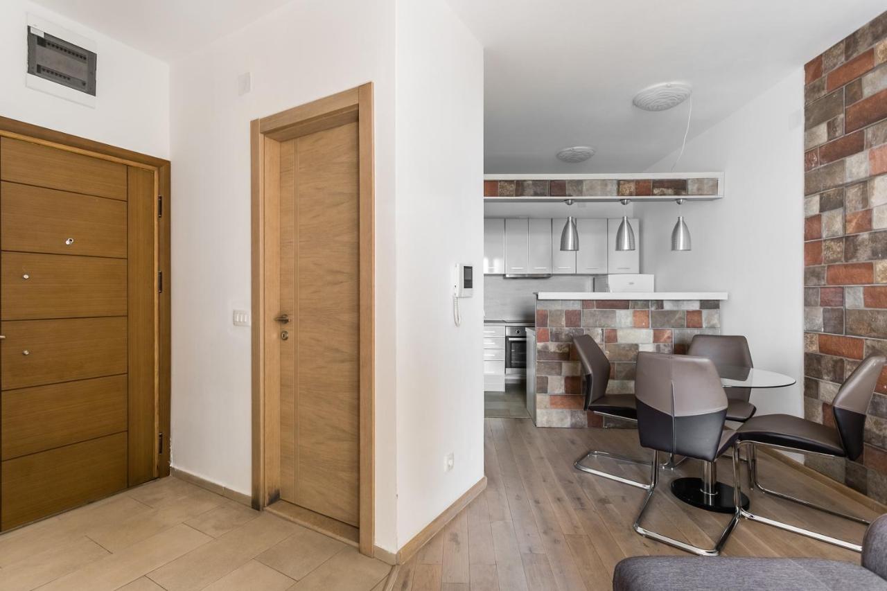 Apartments Beatrice Rafailovici Ngoại thất bức ảnh