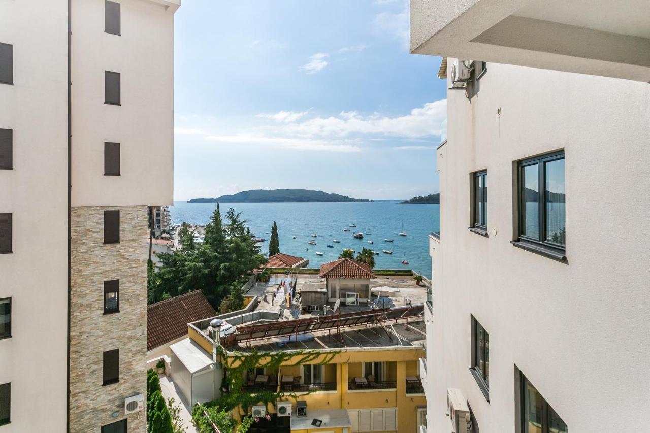 Apartments Beatrice Rafailovici Ngoại thất bức ảnh