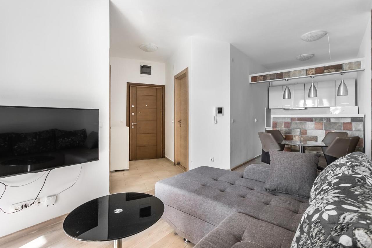 Apartments Beatrice Rafailovici Ngoại thất bức ảnh