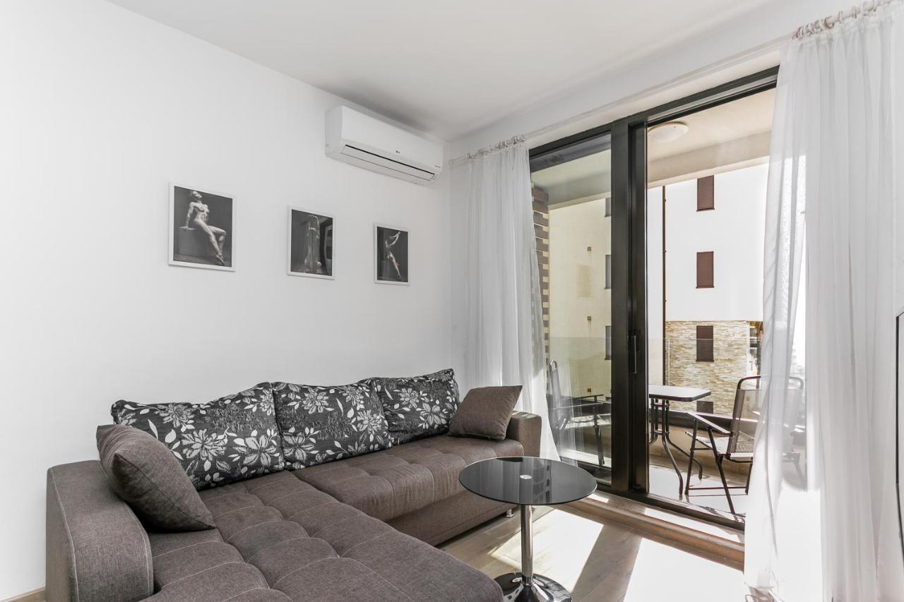 Apartments Beatrice Rafailovici Ngoại thất bức ảnh